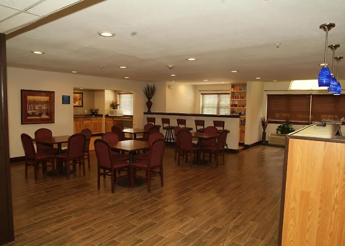 Expo Hotel