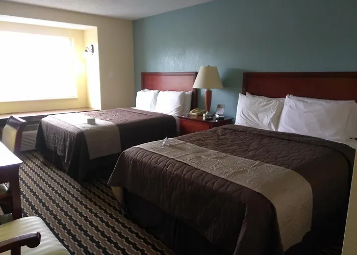 Hotel Expo 2*